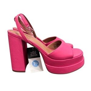 Wild Fable Bold Pink Platform Sandals